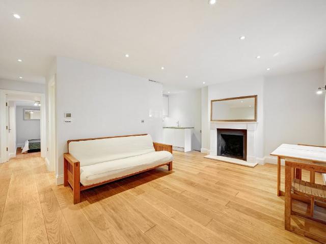 Apartment for rent in Shepherd's Bush, Greater London