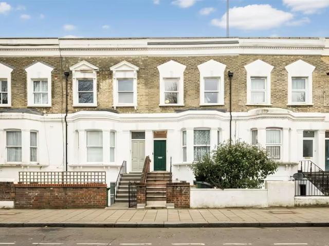 Apartment for rent in London Borough of Hammersmith and Fulham, Greater London