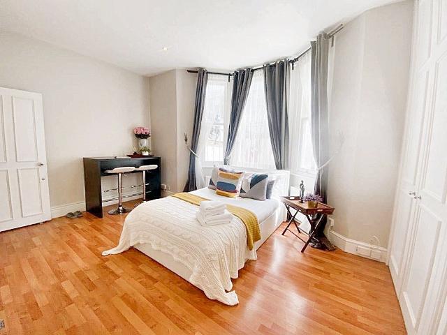 Studio for rent in Shepherd's Bush, Greater London