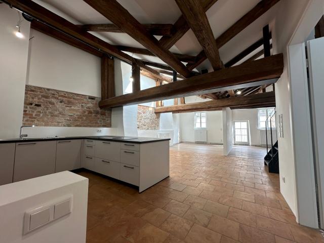Dachgeschosswohnung mieten in Wasserburg, Altstadt