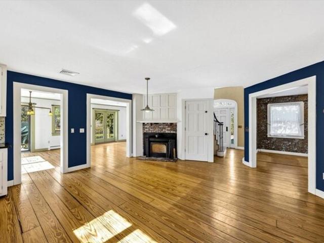 House for sale in Eastham