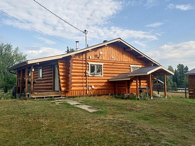 House for sale in Caribou Hide, British Columbia