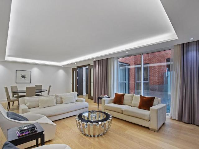 House for rent in Earl's Court, Greater London