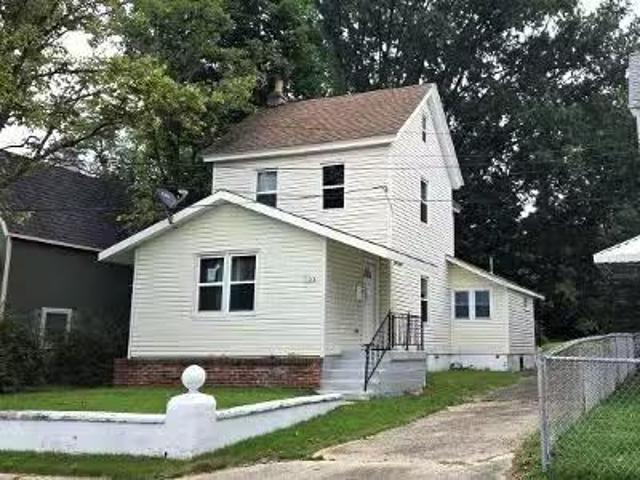House for sale in Sewell