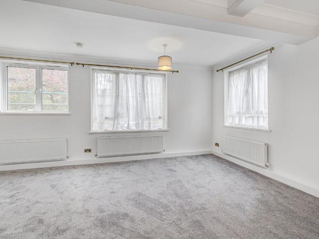House for rent in Earl's Court, Greater London