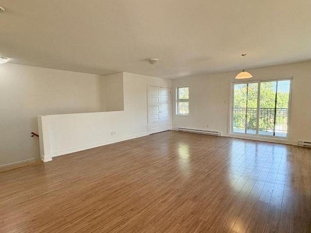 Apartment for rent in Bois-des-filion