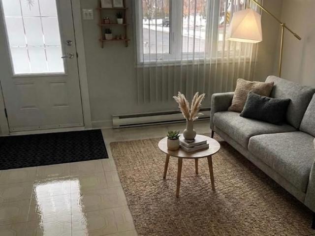 Apartment for rent in Mauricie, Quebec
