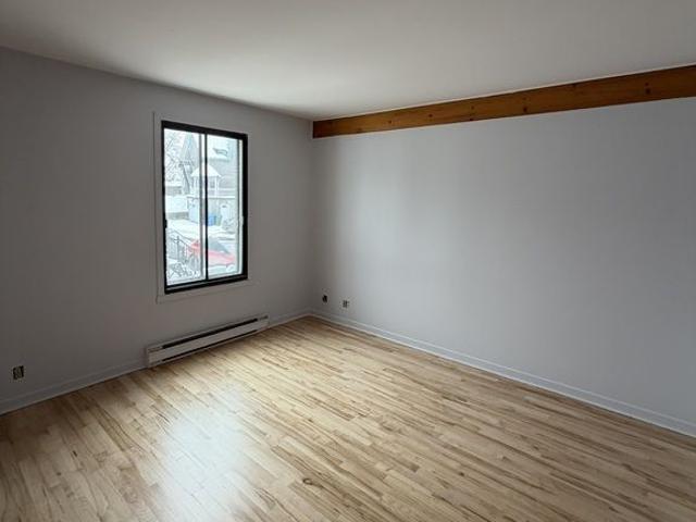 Apartment for rent in Laurentides, Quebec