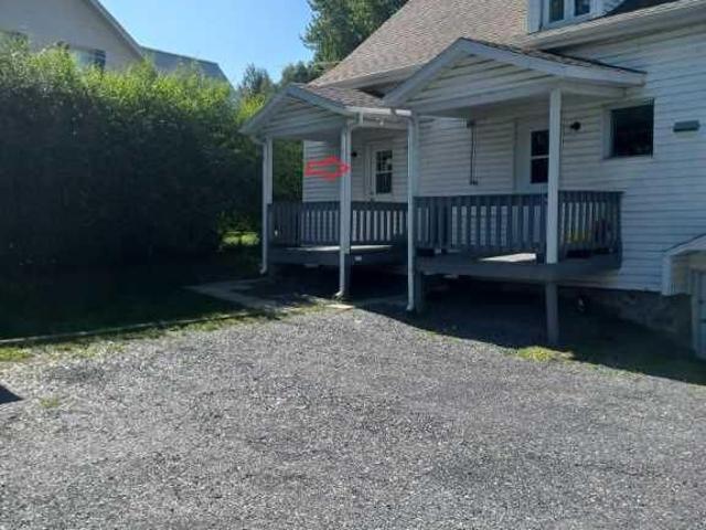 Apartment for rent in Robert-cliche, Quebec