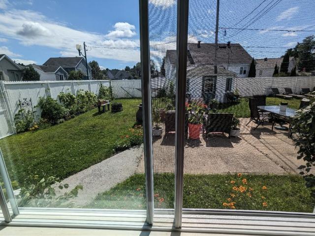Apartment for rent in Les Moulins, Quebec