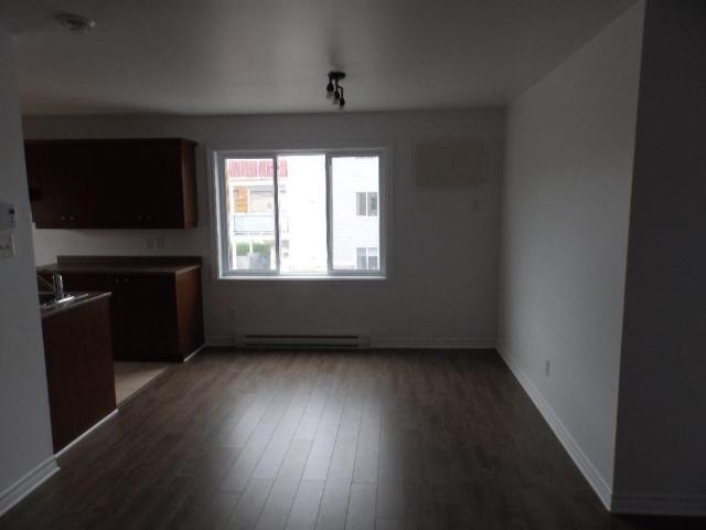 Apartment for rent in Saint-lin, Quebec