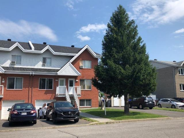 Apartment for rent in Sainte-julie, Quebec