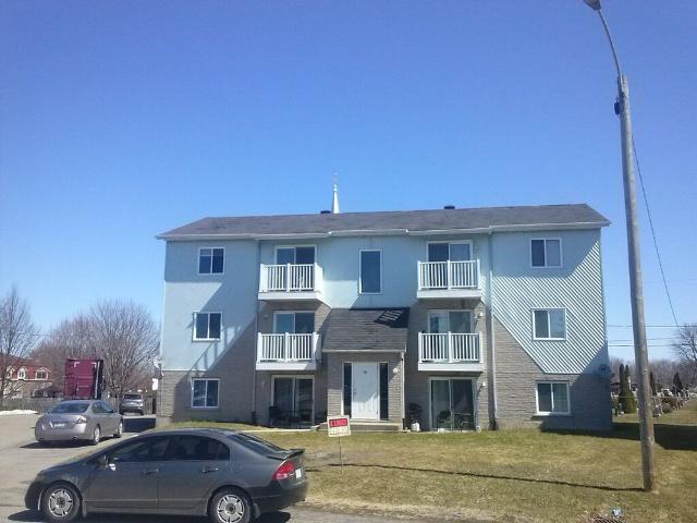 Apartment for rent in Saint-Timothée, Salaberry-de-Valleyfield