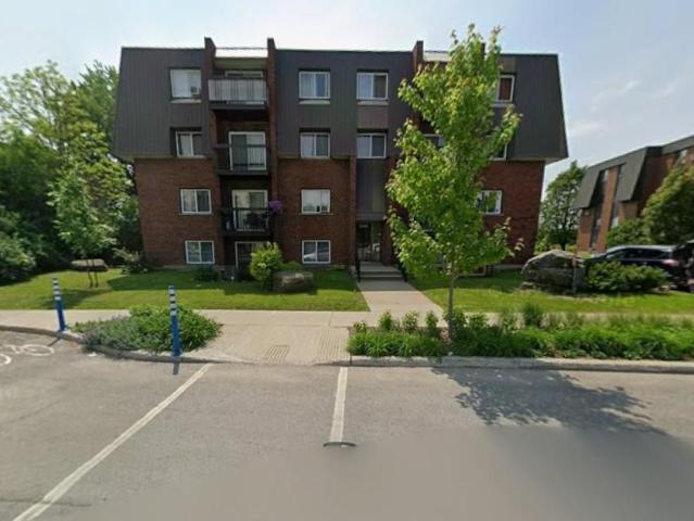 Apartment for rent in St-Vincent-de-Paul, Laval (région administrative)