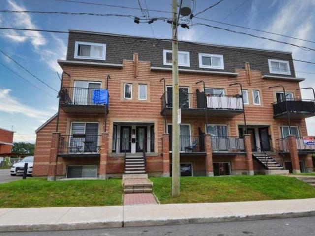 Apartment for rent in Duvernay, Quebec