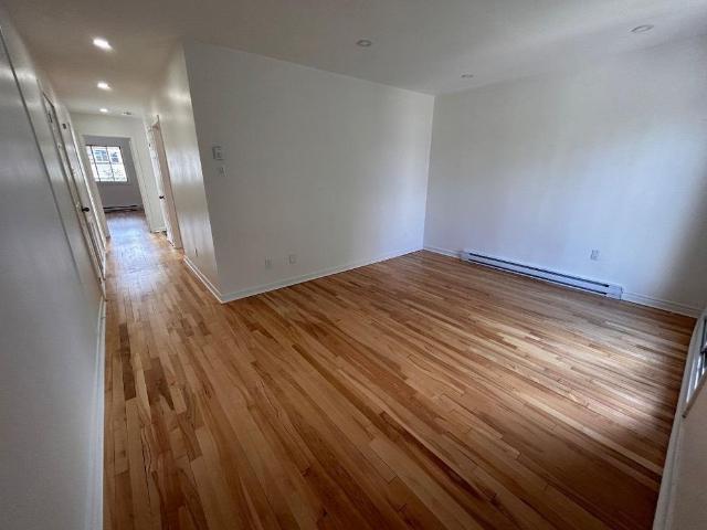 Apartment for rent in St. Leonard's, Quebec