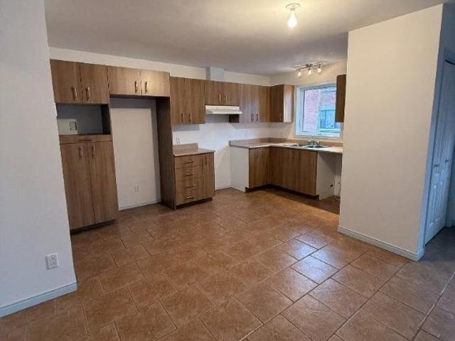 Apartment for rent in Victoriaville