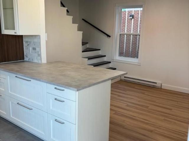 Apartment for rent in Kénogami, Saguenay