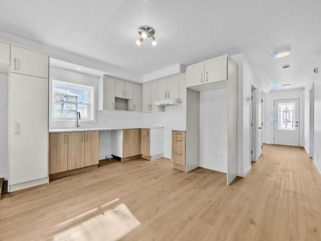 Apartment for rent in Laurentides, Quebec