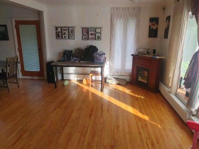 Apartment for rent in Laval-ouest, Quebec
