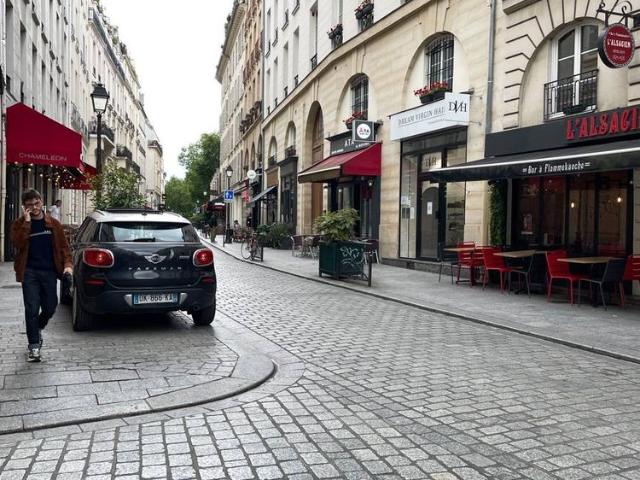 Studio location à Paris, Île-de-France