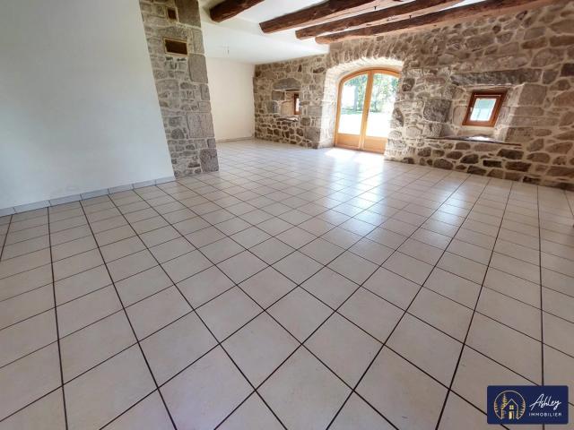 Appartement location à Ussel, Nouvelle-Aquitaine