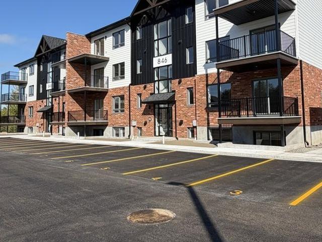 Apartment for rent in Vaudreuil-soulanges, Quebec