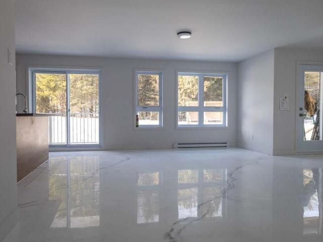Apartment for rent in Matawinie, Quebec