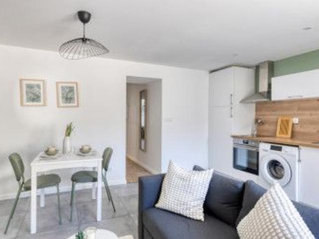 Studio location à Faubourg des Postes, Lille