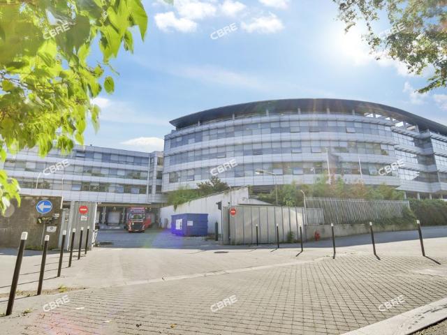 Local Commercial location à France métropolitaine, Saint-denis