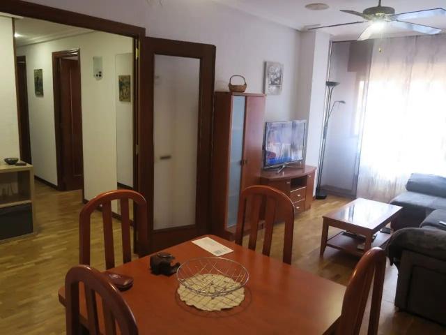 Apartamento en alquiler en Las Gaunas, Logroño