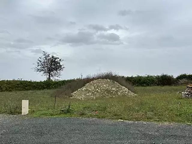 Terrain vente à Rochefort, Loire-les-marais