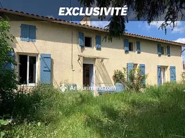 Maison vente à Saint-Jean-d'Angély, Loiré-sur-nie