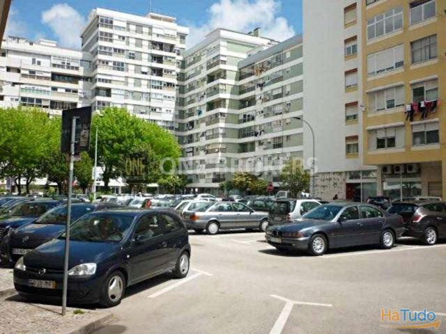 Loja venda em Amadora, Lisboa