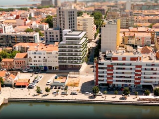 Armazém venda em Bairro Ferroviário, Barreiro