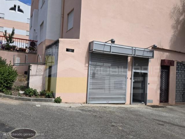 Loja venda em Urbanização das Urmeiras, Santiago Dos Velhos