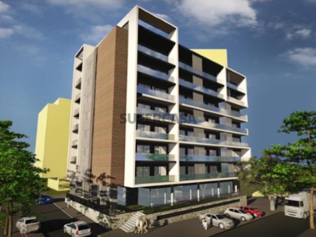 Armazém venda em Maia, Gueifães