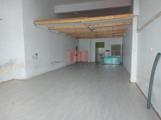 Ponto Comercial venda em Loures, Urbanização das Urmeiras