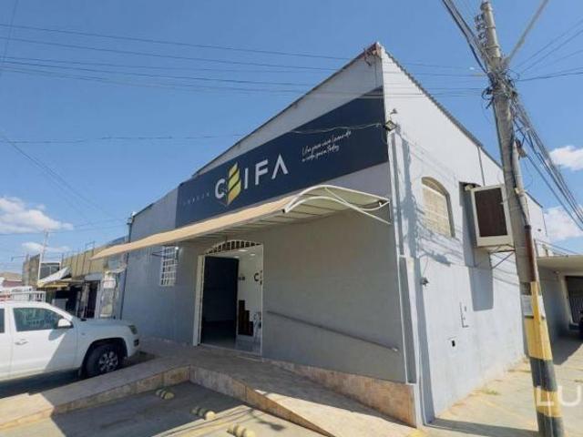 Ponto Comercial venda em Região Geográfica Imediata do Distrito Federal, Região Integrada de Desenvolvimento do Distrito Federal e Entorno