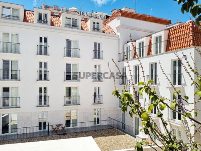 Armazém venda em Lisboa