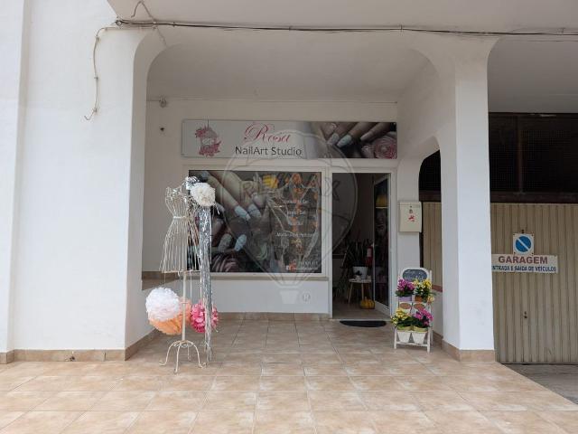 Loja venda em Albufeira e Olhos de Água, Albufeira