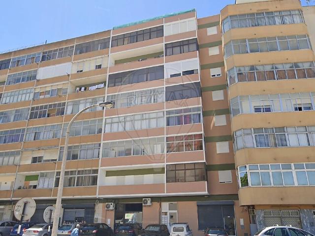 Loja venda em Fogueteiro, Seixal