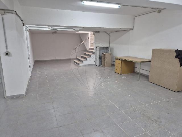Loja venda em Quinta do Paço, Seixal