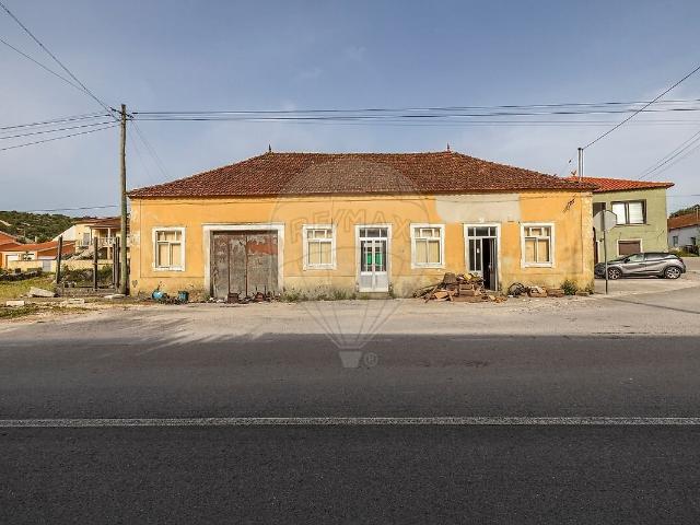Loja venda em Arrimal e Mendiga, Porto de Mós