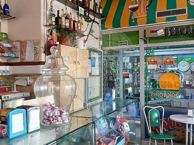 Loja venda em Bairro da Nossa Senhora da Nazaré, Loures