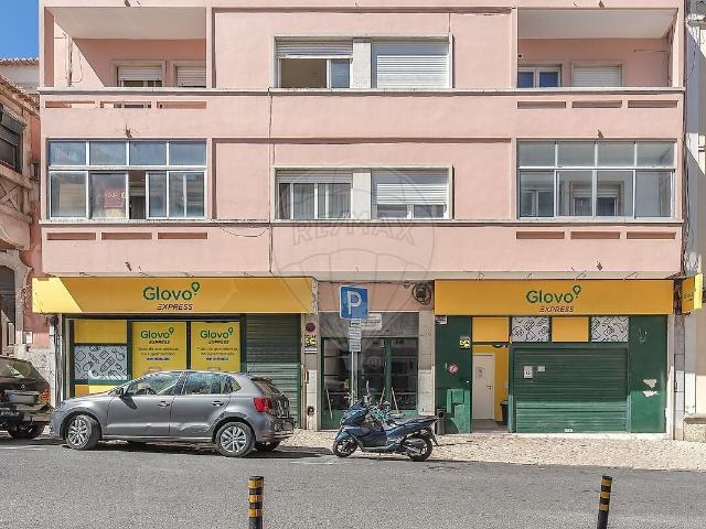 Loja venda em Santo Condestável, Lisboa