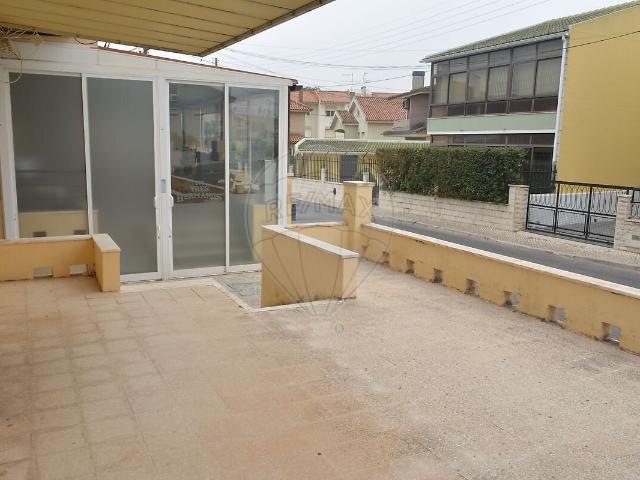 Loja venda em Quinta da Corriola, Cascais