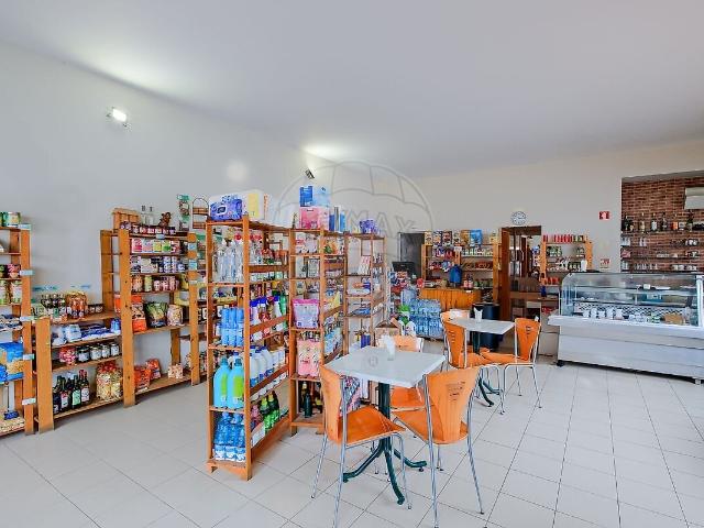 Loja venda em Mucifal, Colares