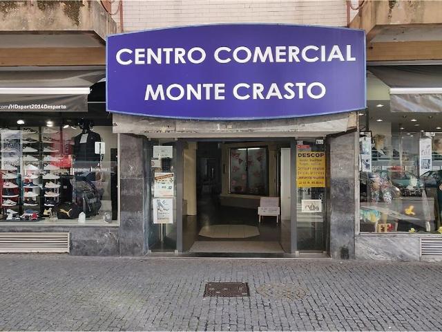Loja venda em Gondomar (São Cosme), Valbom e Jovim, Gondomar