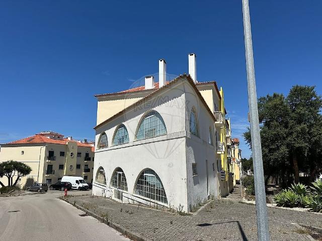 Loja venda em Malveira e São Miguel de Alcainça, Mafra